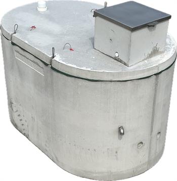 CONCRETE CISTERN 1200 gal w/ Stainless Riser Cover
