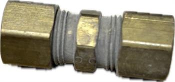 COUPLING 1/2" com x com